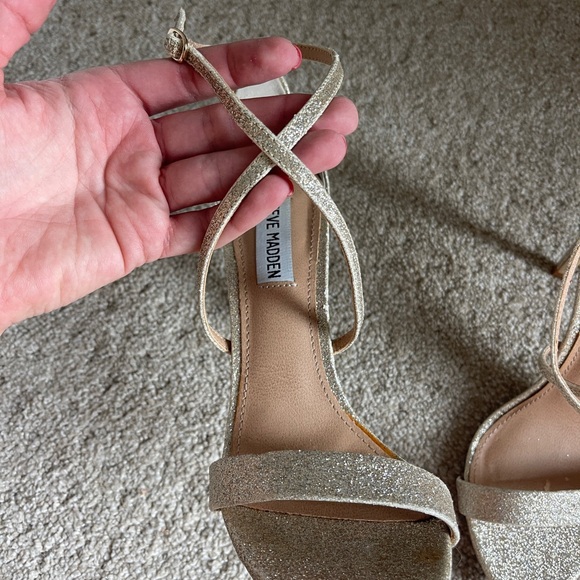 Steve Madden “Feliz” Gold Metallic Glitter Stiletto Pumps / Heels, 7.5 - Picture 6 of 7